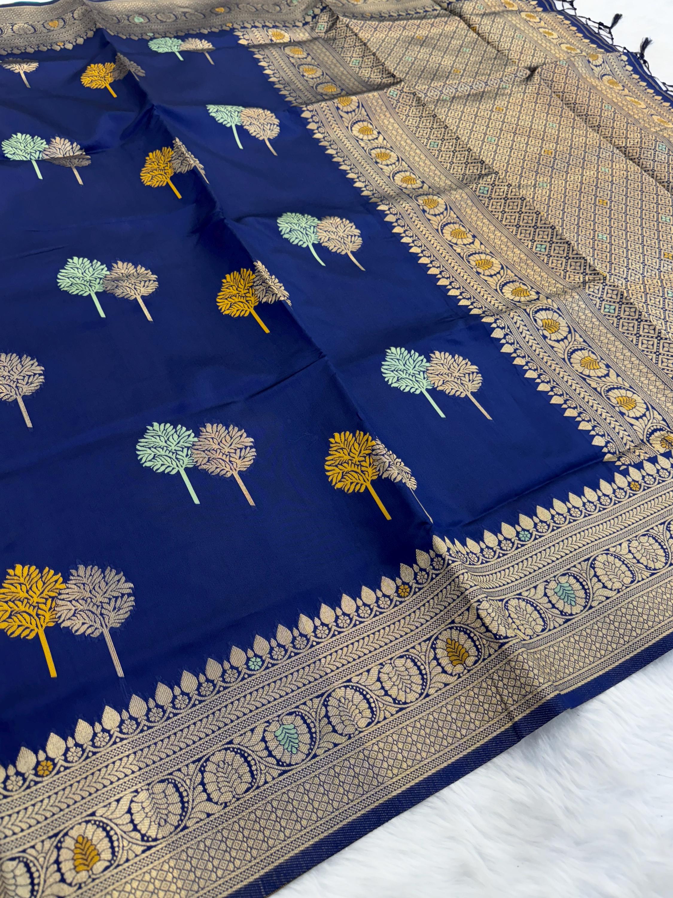 インドシルクサリーブルー& ゴールド インド サリー シルク 生地