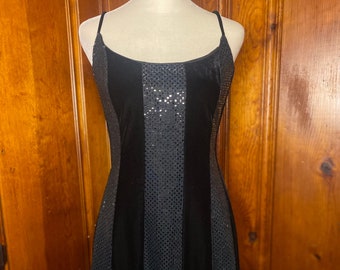 Vintage 1990s velvet dress