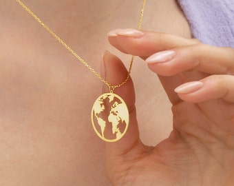 World map necklace • Globetrotter necklace • Earth necklace • Globe Gift • Mother's Day Gift • Gift for Mom • Gift for Her • Silver Necklace