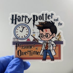 Pegatina de mago de horas extras mágicas: médico, enfermera, técnico de laboratorio, regalos divertidos para estudiantes de laboratorio de atención médica, diario lindo con botella de agua
