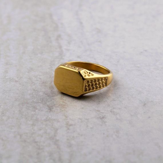 Beydodo Men's Stainless Steel Signet Ring - Dragon Claw & Skull Design, Engraving Available, Sizes 7-12 - View #2