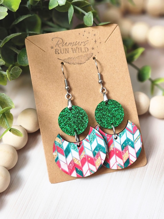 Christmas Dangle Earrings, Red and Green Christmas Jewelry for Her, Lightweight Unique Xmas Accessory