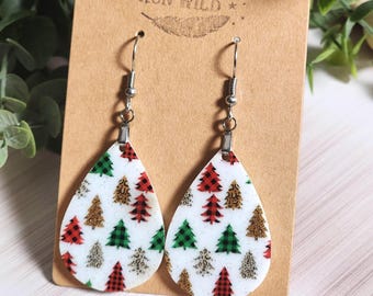 Christmas Tree Earrings, Plaid Holiday Teardrop Dangles, Red Green Acrylic Earrings, Festive Christmas Statement Jewelry Gift