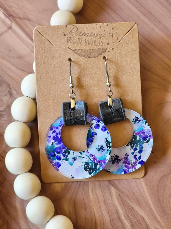 Purple Flower Earrings, Summer Earrings, Bright Circle Earrings with Faux Leather, Gift for Her, Nature Themed Earrings, Boho Flower Jewelry