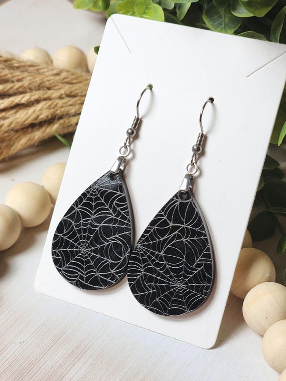 Spiderweb Halloween Earrings: Lightweight Teardrop Spooky Jewelry