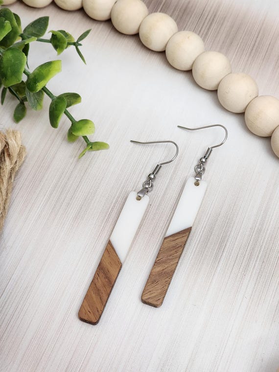White Resin Wood Bar Earrings: Lightweight Boho Long Dangle Jewelry for Her, White and Wood Boho Jewelry