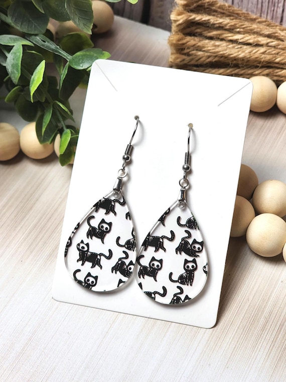 Black Cat Earrings, Halloween Earrings for Cat Moms, Lightweight Cat Dangle Earring Gift for Pet Moms, Cute Cat Lover Gift, Spooky Cat Gift