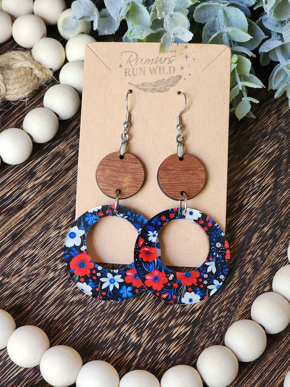 Red, White, & Blue Flower Earrings for Her, 4th of July Earrings, Long Dangle Earrings, Floral Themed Patriotic Earring Gift for Sister