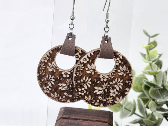 Flower Earrings, Wood Dangle Earrings Handmade Leather, Plant Mom Gifts, 5th Anniversary Gift For Wife, Boho Earrings For Women, Best Gifts
