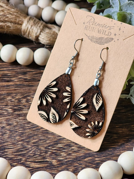Fall Flower Earrings, Engraved Wood Boho Earrings for Her, Autumn Earrings, Lightweight, Nickel Free, Handmade Gift for Sister, for Friend