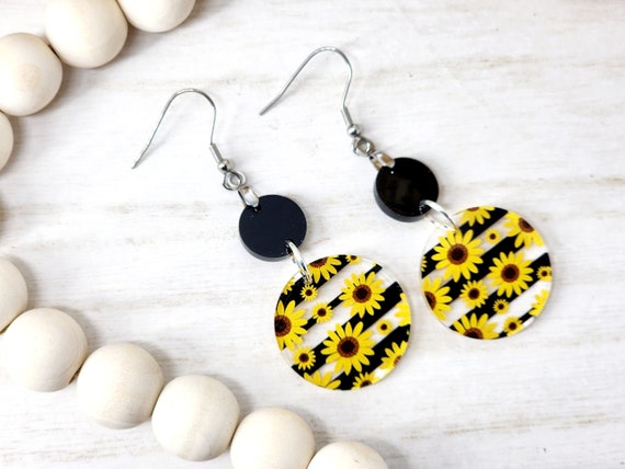 Circle Dangle Sunflower Earring, Bright Summer Earring Birthday Gift for Girlfriend, Spring Flower Jewelry Gift for Best Friend, for Mom