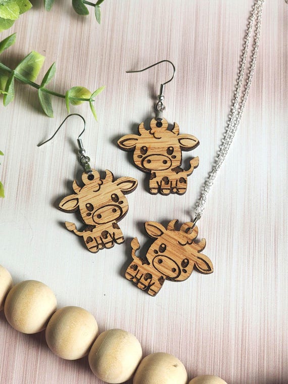 Wood Cow Earrings and Necklace Set, Cute Farm Animal Jewelry, Engraved  Cow Earrings, Rustic Country Gift, Rustic Farmhouse Dangles