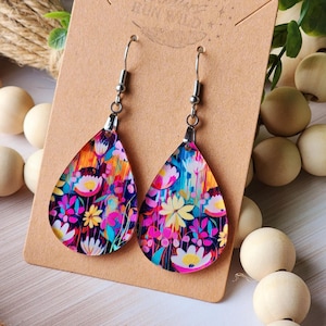 Floral Teardrop Earrings: Lightweight Boho Acrylic Dangle Jewelry