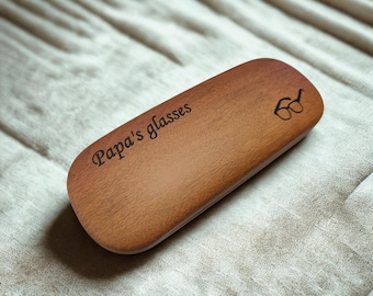 Personalised Glasses Case – Custom Engraved Hard Eyewear Holder
