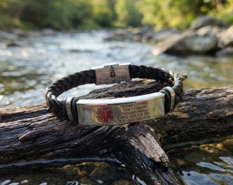 Personalised Medical Hand Wristband Wrap Bracelet with Engraving – Stylish and Life-Saving Accessory