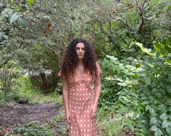 floaty dresses with sleeves