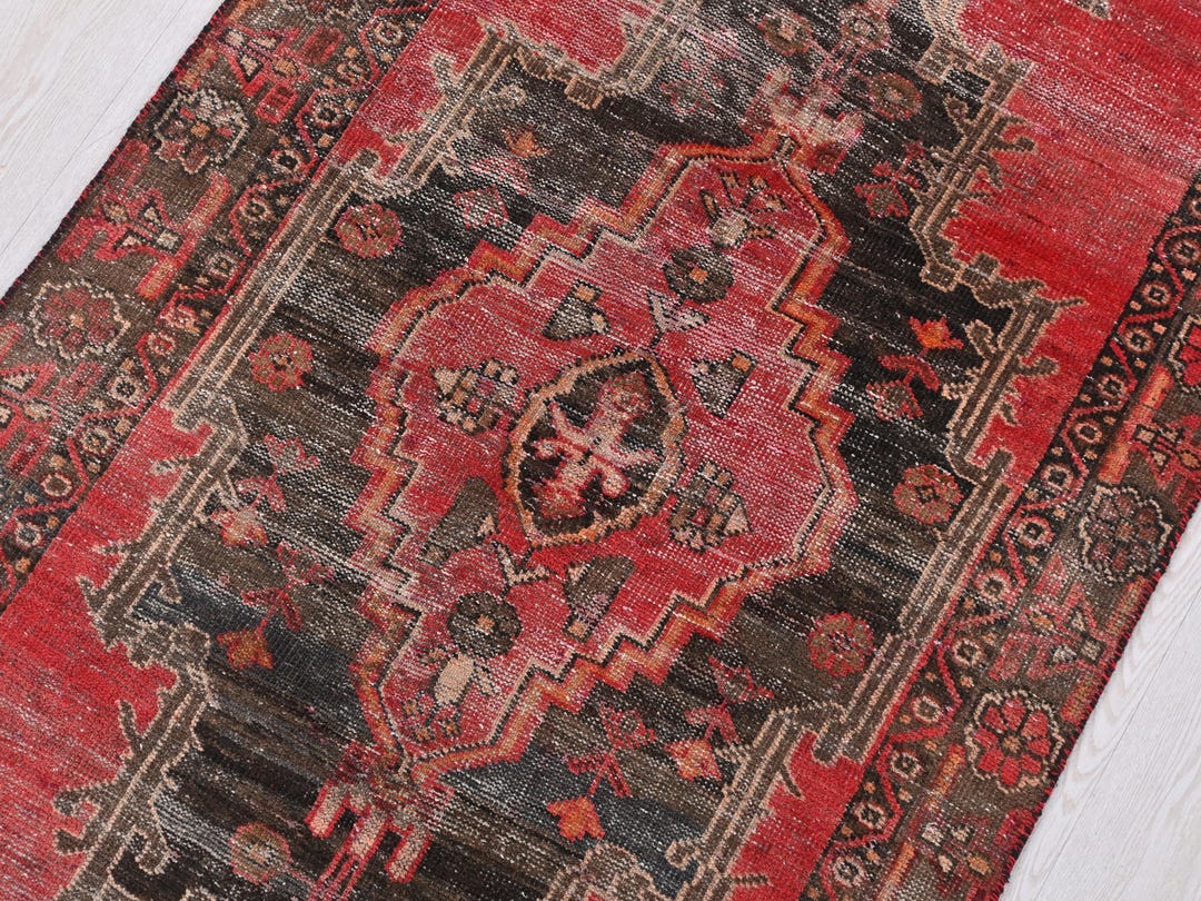 Persian Style Faded Rose Red Vintage Oriental 3x7 Ft Hand-knotted ...