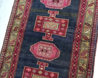 Tapis Oriental Vintage Noué Main - Laine Bleue - 53x93cm - Motif Animal