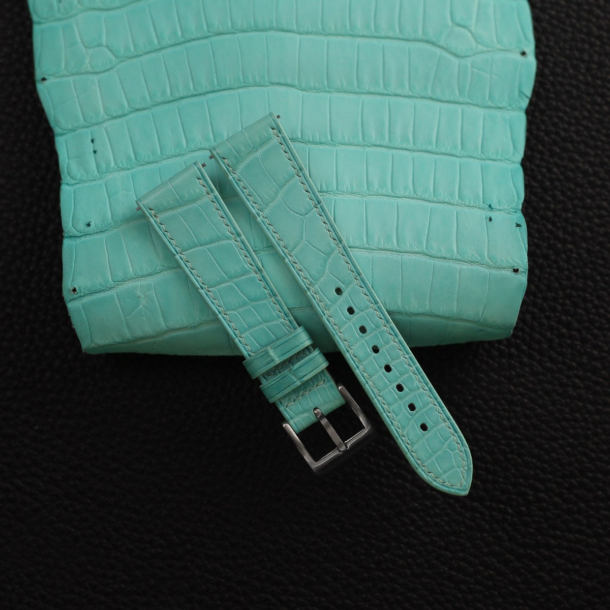 Handdn Dark Blue Alligator Leather Watch Strap