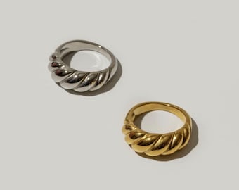 Croissant dome ring. 18k gold plated croissant ring. Croissant ring. Gold ring