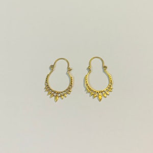 18k Solid Gold Hoops-Unique handi design Hoop Earrings-Indian Gold Hoop-Solid Gold Hoop-Dangle drop hoop style Earrings-Rajasthani hoops