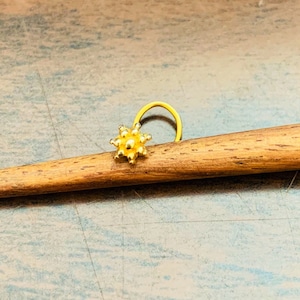 Gold Plated Nose Stud - Nose pin - Indian Piercing Nose Jewellery- Ethnic Nostril Ring Fashion - Gold Nosestud- Minimal Nose Pin