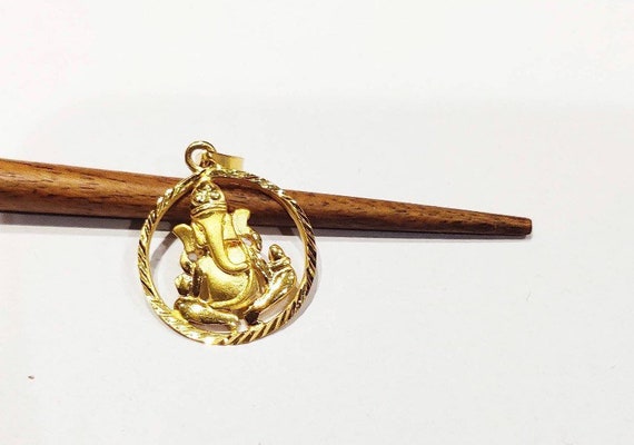 Gold ganpati store pendant with price