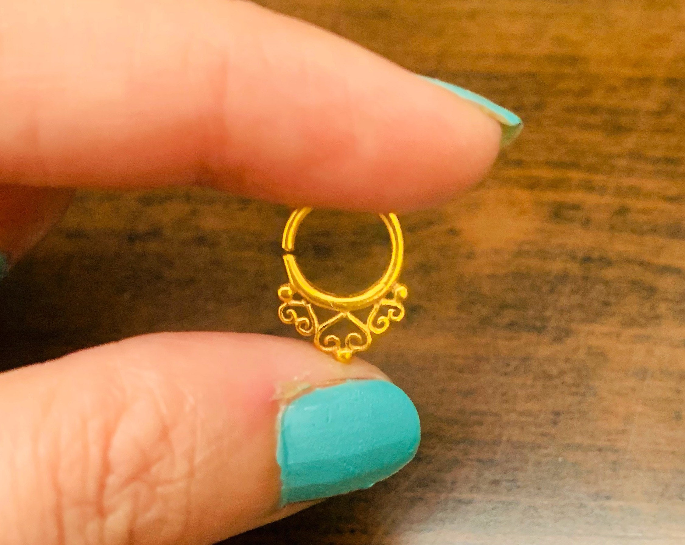 Clip On Antique Golden Pressing Nose Ring With Gold Plating Marathi Nath  Indian | eBay