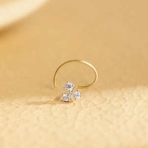 18k Solid Gold Stunning 3 Diamond Nose pin - Gold Nose Stud-Real Diamond Gold Nose pin-Real Carat Diamond Gold Nose stud- Diamond Nose Stud