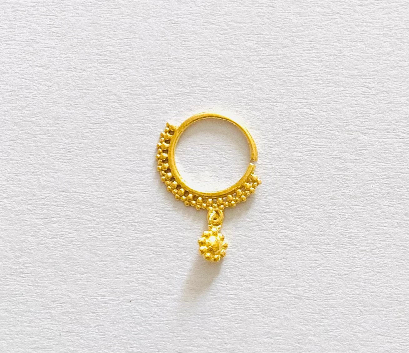 Anneau de nez en or massif 22 carats-anneau de nez en or, anneau de nez en or, anneau de nez en or massif, anneau de nez indien en or-anneau de nez-anneau de nez tribal-narine d'or