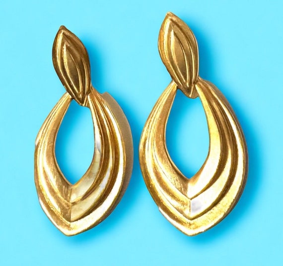 Vintage Trifari earrings Gift gifts - image 2