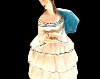 Vintage Women Statue figurines home decor Southern bell statue Gift