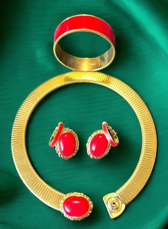 Vintage Monet jewelry set - image 5