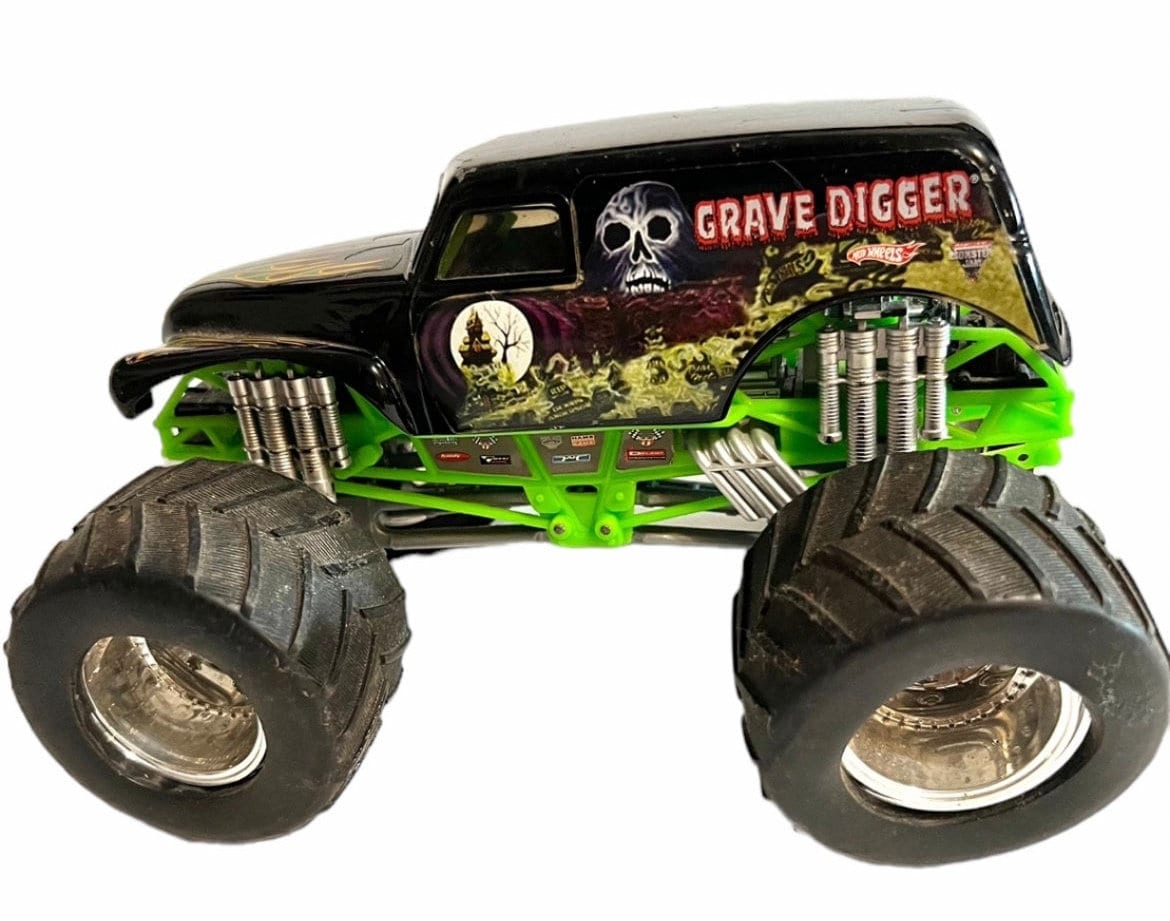 Vintage Grave digger truck Toy Toys Vehicles Pretend play