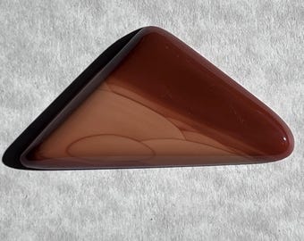 Cabochon photo vintage en jaspe, Triangle rouge rouillé, 54 mm