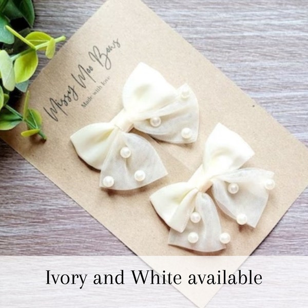 Flower girl hair bows, hair clips for flower girl, lace hair bows, flower girl proposal, ivory hair clip, pearl hair bow, wedding bow