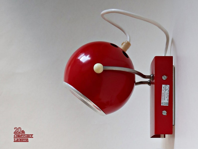 Vintage Pair of Space Age / Sputnik / Atomic RED EYEBALL Wall Sconces by Elektrofém, Hungary 1970s, LABELED image 2