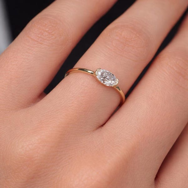 Oval Lab Grown Diamond Half Bezel Ring Solid Gold, Thin Dainty Ring, Oval Diamond Pinky Ring, Minimal Wedding Band Gift for Her