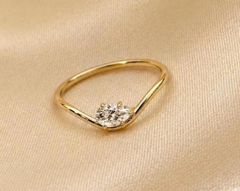 Anillo ondulado con diamantes en forma de pera, delicado anillo apilable de oro, anillo meñique con diamantes en forma de lágrima, banda minimalista de oro macizo, regalo de 14K o 10K para ella.