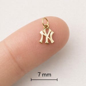 Ny 14 K Gold Pendant - Etsy