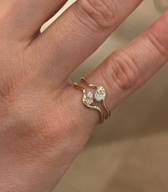 Dainty Diamond Pinky Ring, Pear-Oval Stackable Wavy Ring, 14K Solid Gold, Lab Grown Diamond Ring, Minimalist Gift