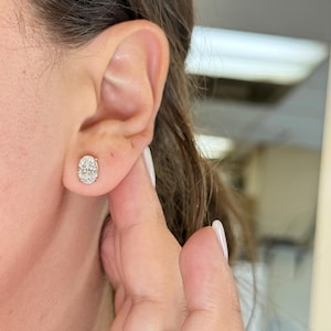 Aretes de oro macizo de 14 quilates con diamantes cultivados en laboratorio de 2 quilates, talla brillante ovalada, con certificación IGI, regalo de aniversario
