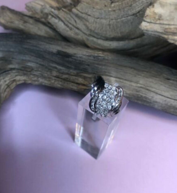 White Gold Diamond Ladies Ring 1 Carat TW 14karat Size 6 1/4 Waterfall ...