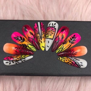 Luxury Press On Coffin Nails: Sunset Foliage Acrylic Fake Nails