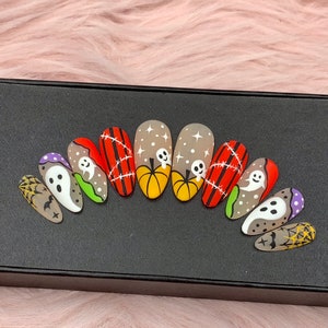 Ghost Halloween Press on nails | Press On Nails / Glue On Nails / Long Fake Nails / COffin Nails / False Nails - B113