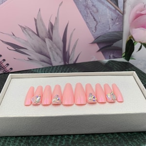 Pink Pastel Fake Nails Glossy Set / Pink Press On Nails Coffin - B37