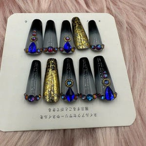 Gothic Chorme On Nails: Long Acrylic Fake Nails with Gems- B303
