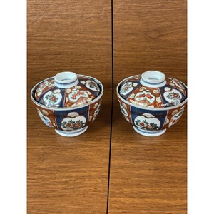 VTG Lot Of 2 Beautiful Gold Imari Hand Painted Japanese Footed Bowls With Lids