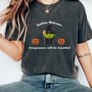 Goblins dan la bienvenida a la camisa de temporada espeluznante, camisa de duende, camisa espeluznante, camisa de calabaza Halloween, duende, otoño de calabaza, lindo y aterrador, camisa de otoño