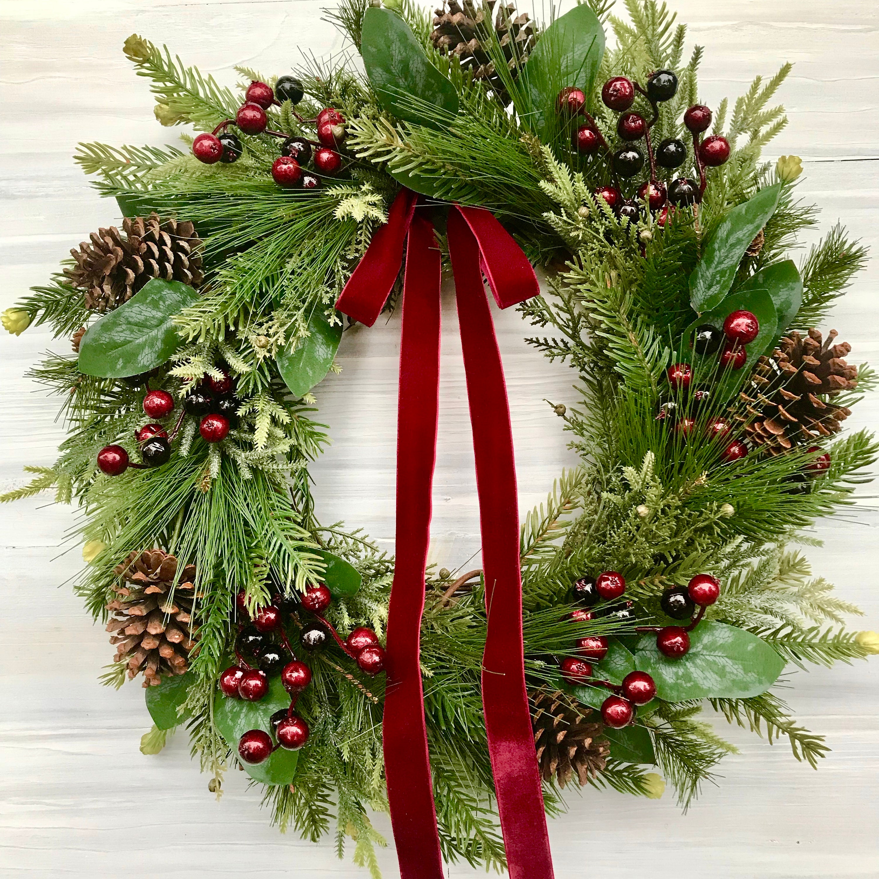 Christmas Wreath, Wagon Wheel Wreath, Pinecone Red Berries